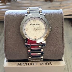 Gorgeous MK Women’s Watch